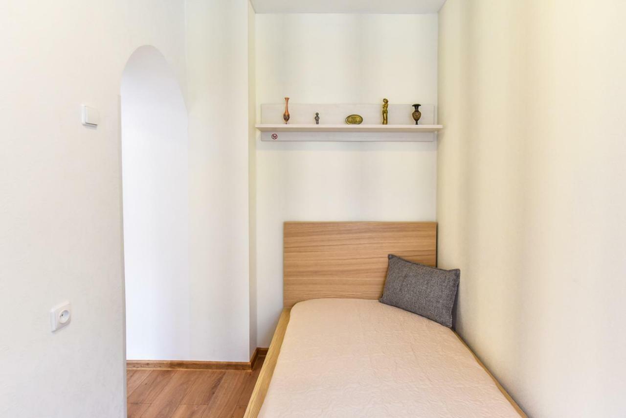 Baltieji Senamiescio Apartamentai Prie Aqua Parko Druskininkai Eksteriør bilde